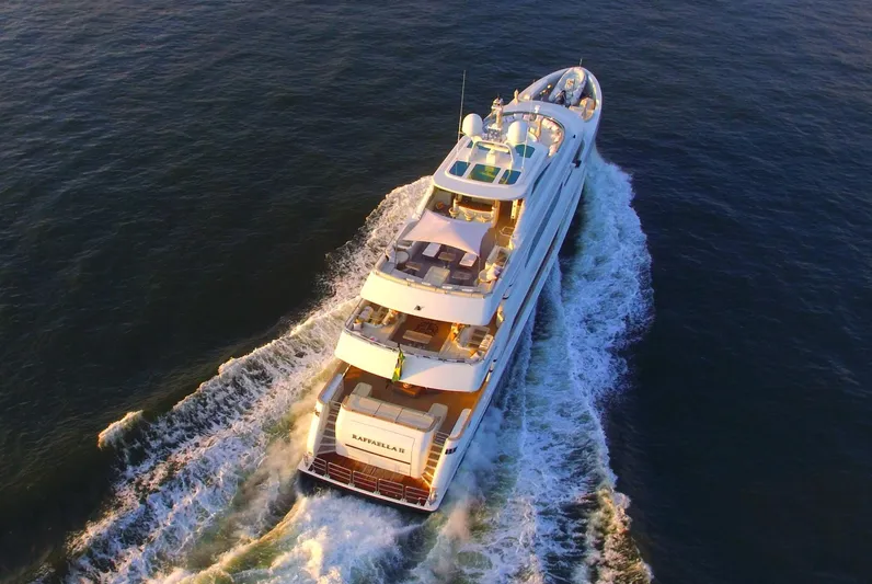  Yacht Photos Pics 