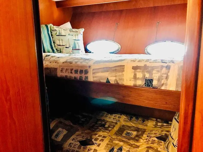 Lady Elaine Yacht Photos Pics 