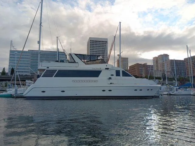 Lady Elaine Yacht Photos Pics 