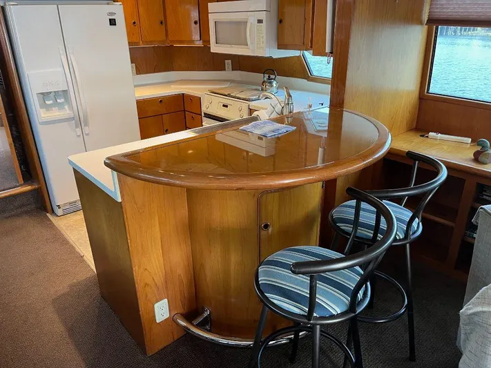 Lady Elaine Yacht Photos Pics 