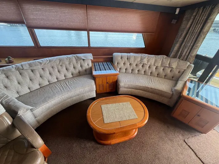 Lady Elaine Yacht Photos Pics 