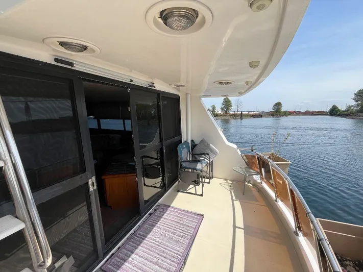 Lady Elaine Yacht Photos Pics 