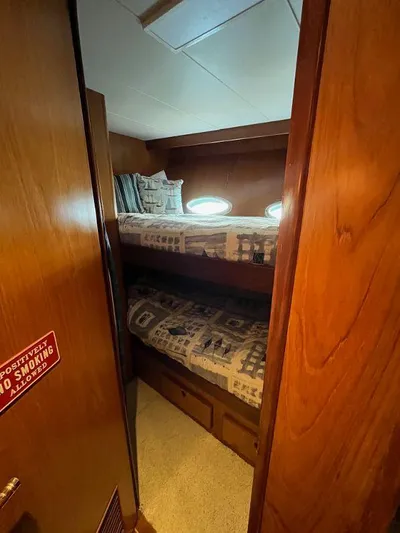 Lady Elaine Yacht Photos Pics 