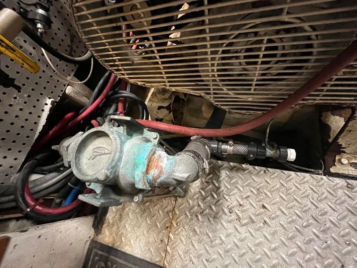 Lady Elaine Yacht Photos Pics 