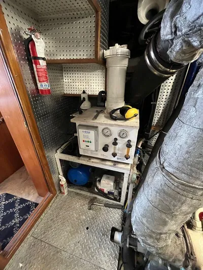 Lady Elaine Yacht Photos Pics 