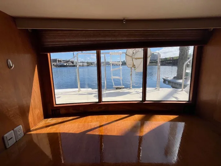 Lady Elaine Yacht Photos Pics 