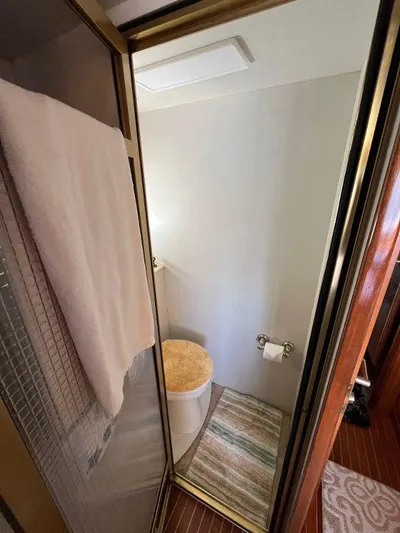 Lady Elaine Yacht Photos Pics 