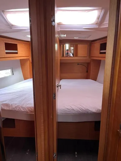 Sacha Marie Yacht Photos Pics 