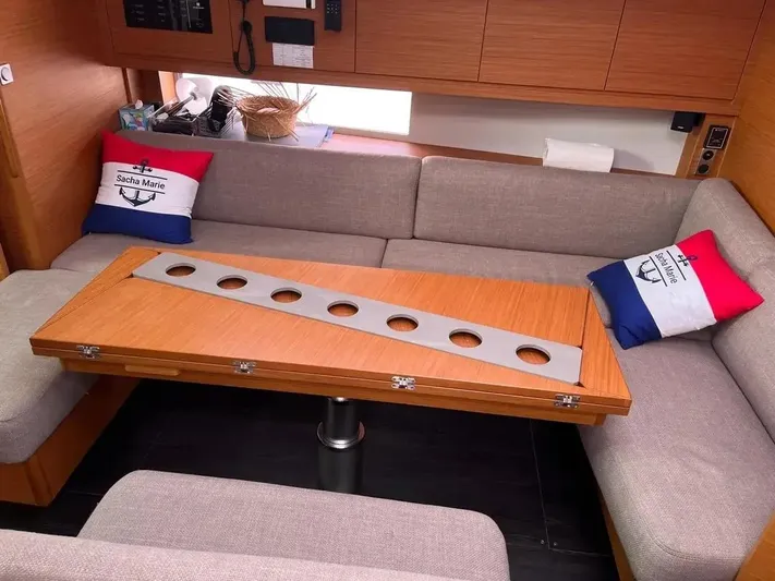 Sacha Marie Yacht Photos Pics 