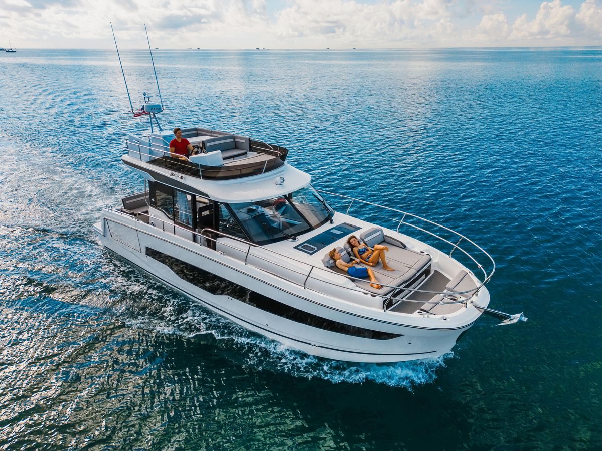 2024 Jeanneau 42 