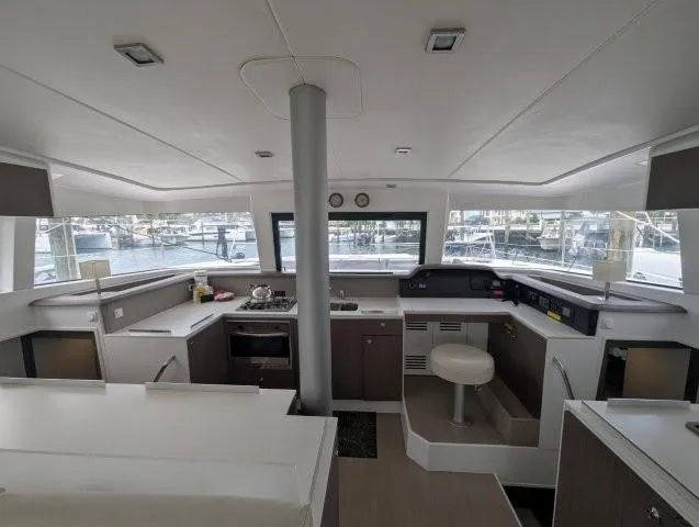 Jacana Yacht Photos Pics Bali 4.1