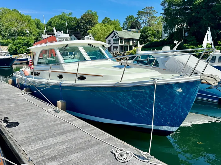 Blue To Blue Yacht Photos Pics Starboard