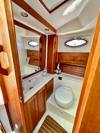 Blue To Blue Yacht Photos Pics Head