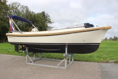 2006 Maril 570