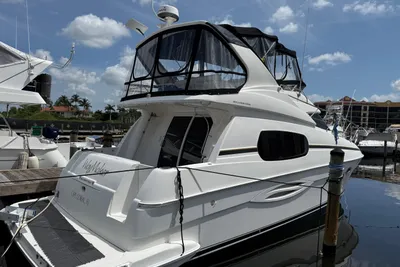 Silverton 410 Sport Bridge