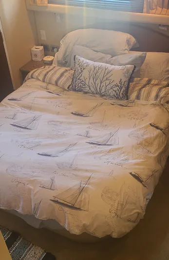 Why Knot Yacht Photos Pics 