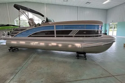 Bennington M L-Bench 22ML