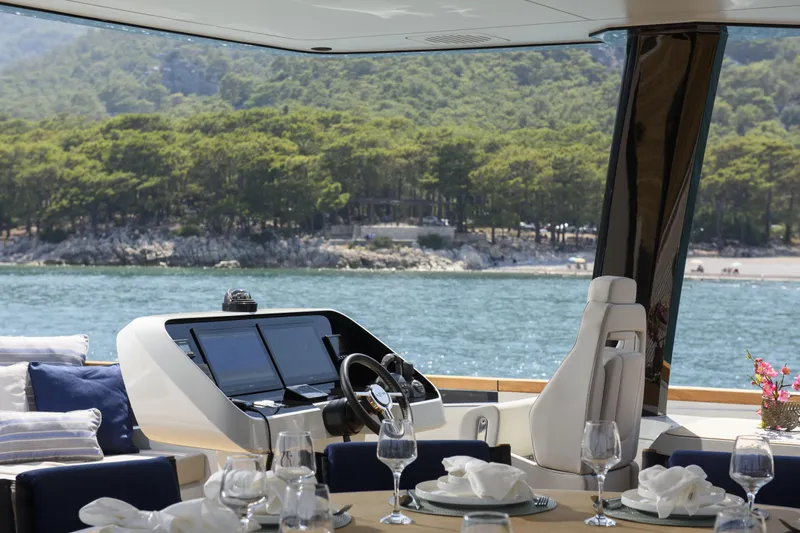 Lazzara Lpc 300 Yacht Photos Pics Luxurious Lazzara LPC 300 yacht interior with scenic ocean view, 2027 model.