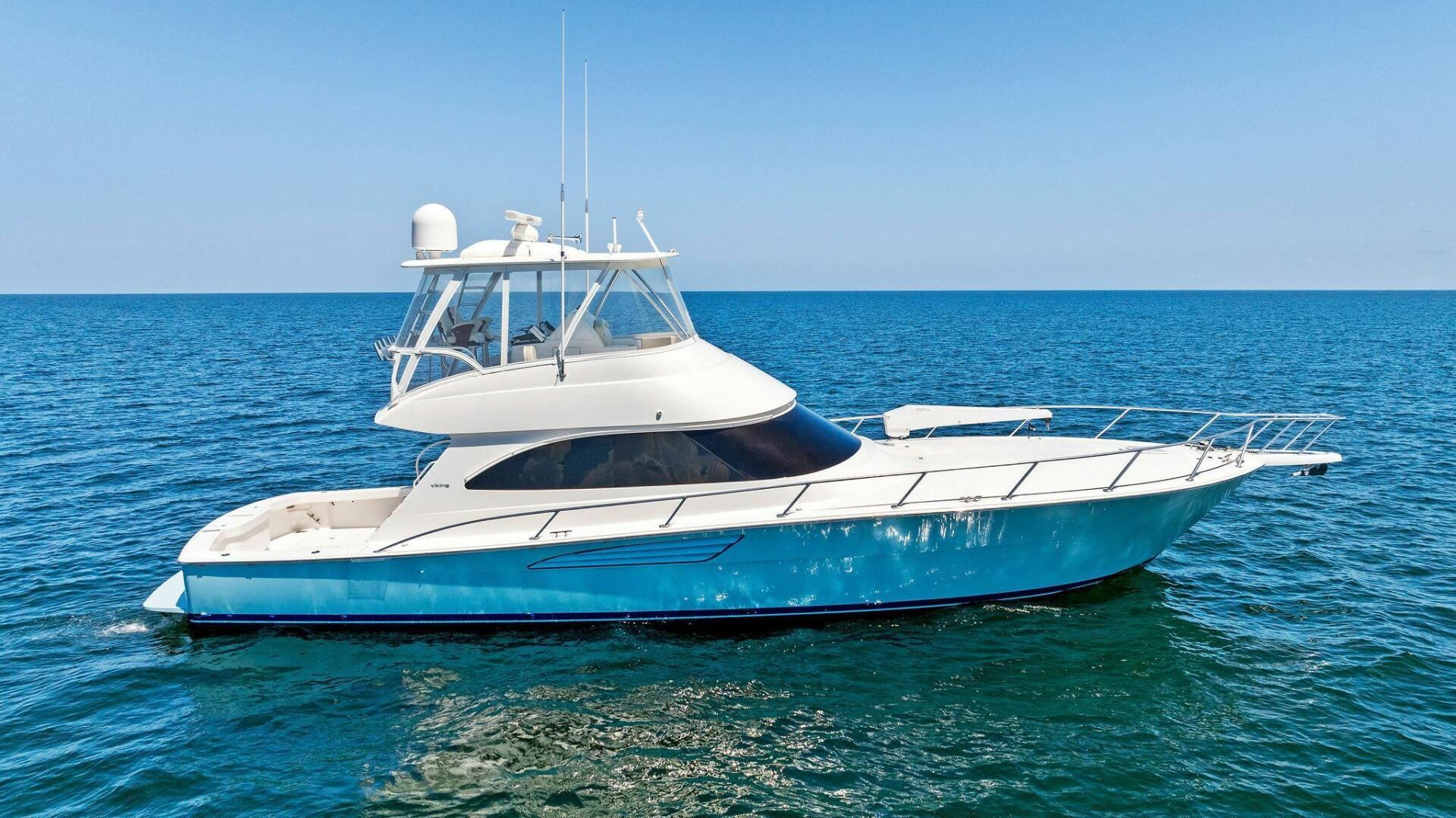 2021 Viking 54 Convertible Convertible for sale - YachtWorld