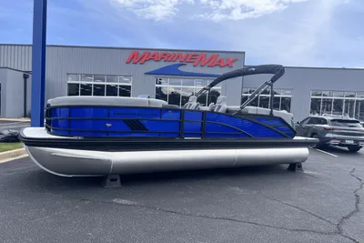 Bennington 22 MFB