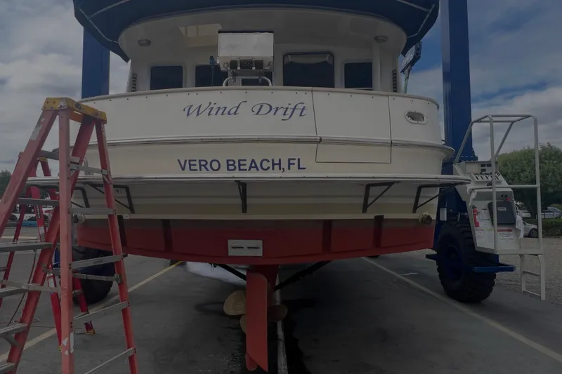  Yacht Photos Pics Cherubini Independence 1998 boat named "Wind Drift" in Vero Beach, FL, on dry dock.