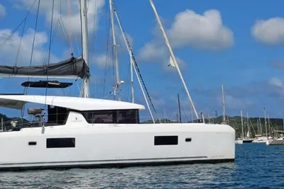 2021 Lagoon 42