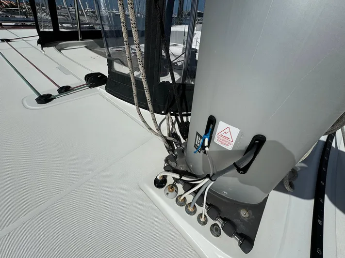 Bluevana Yacht Photos Pics 2023 Lagoon 42 sailboat deck with mast and rigging details.