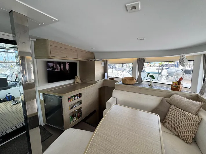 Bluevana Yacht Photos Pics 