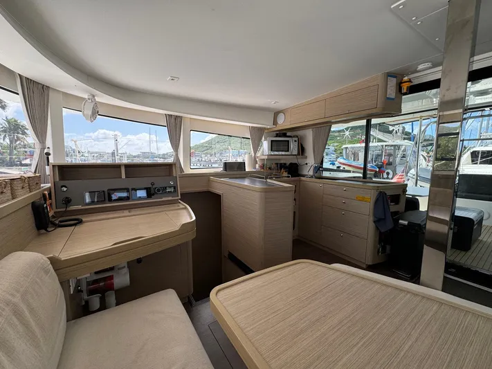 Bluevana Yacht Photos Pics 