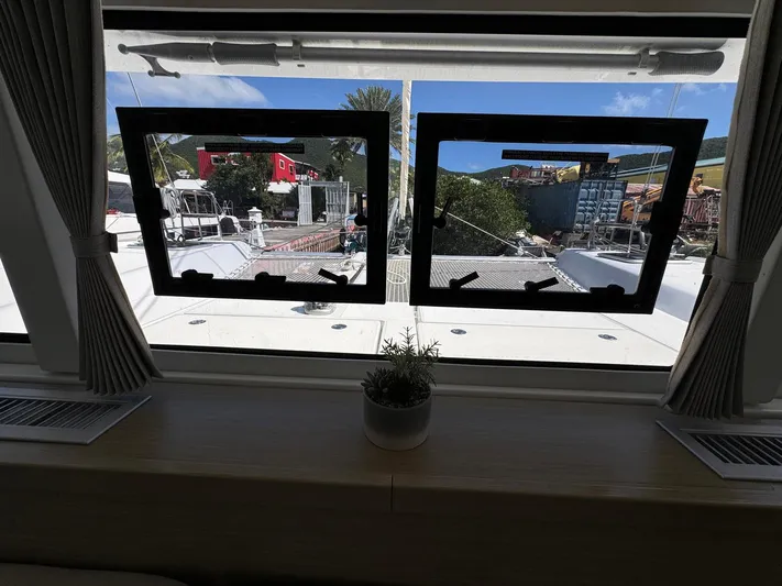 Bluevana Yacht Photos Pics 