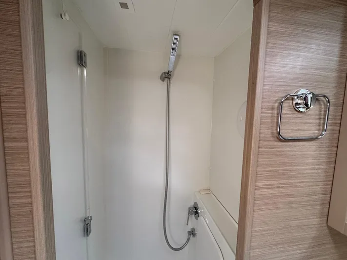 Bluevana Yacht Photos Pics 