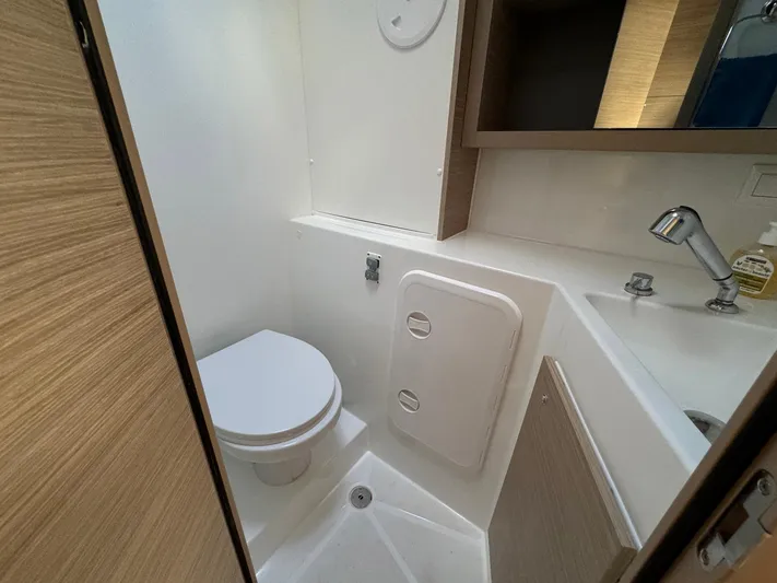 Bluevana Yacht Photos Pics 