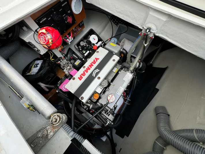 Bluevana Yacht Photos Pics 