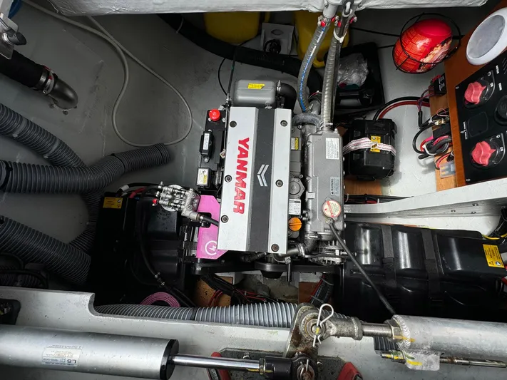 Bluevana Yacht Photos Pics 