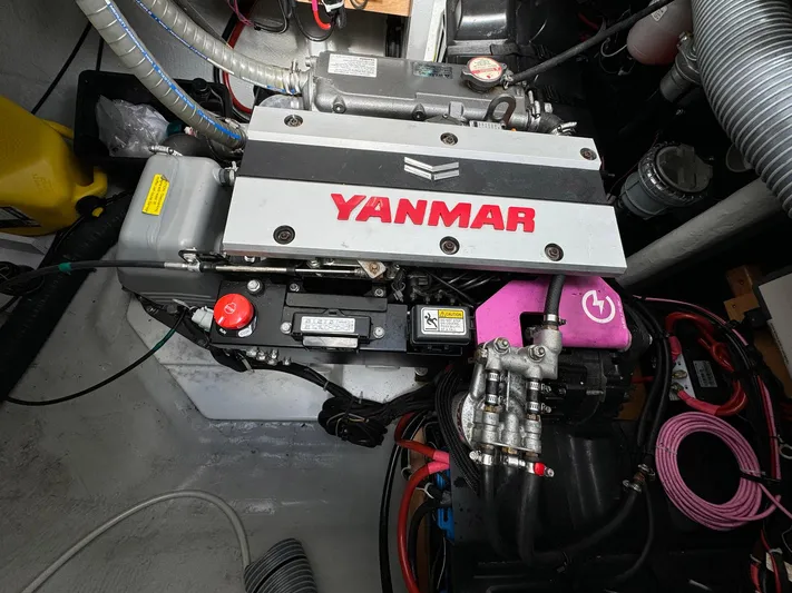 Bluevana Yacht Photos Pics 