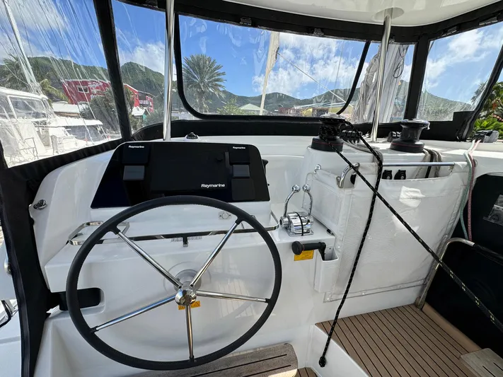 Bluevana Yacht Photos Pics 