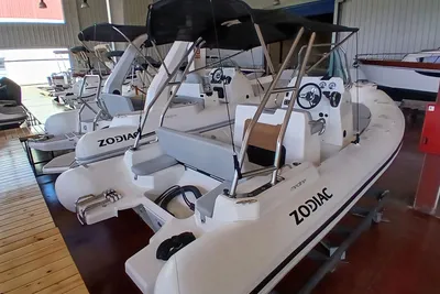 2025 Zodiac Medline 5.8 Neopreno