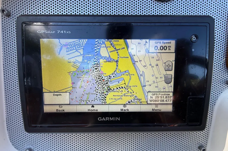  Yacht Photos Pics Garmin GPSMAP 741xs displaying nautical chart on 2018 Chris-Craft Capri 27 boat.