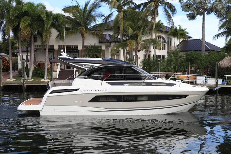 Sea-savvy Yacht Photos Pics SEA-SAVVY