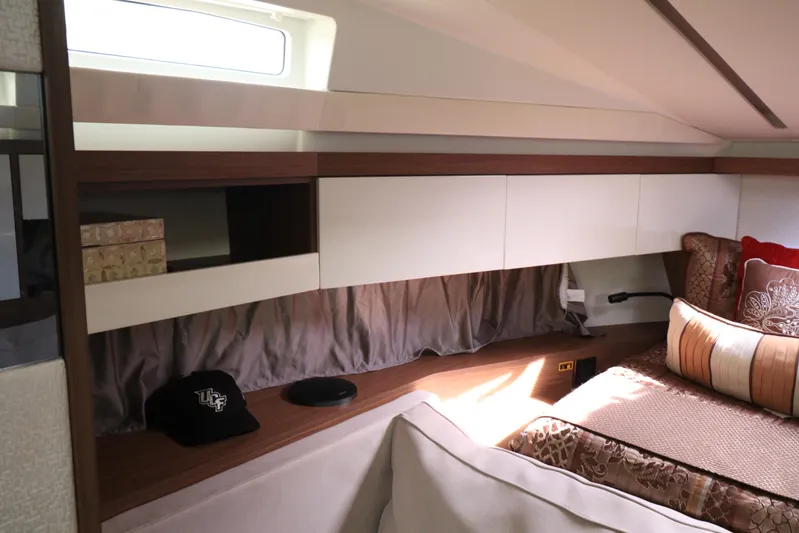 Sea-savvy Yacht Photos Pics Forward Cabin 2