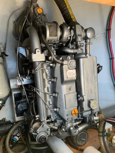 Tikiaora Yacht Photos Pics 