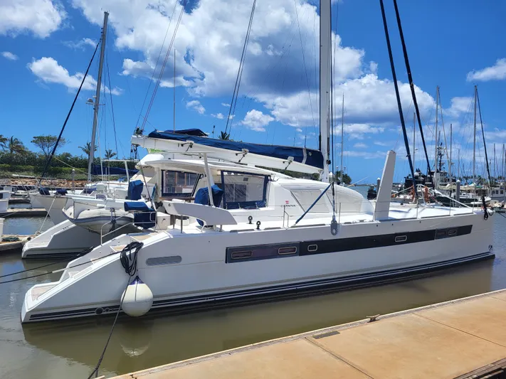 Libeccio Yacht Photos Pics 