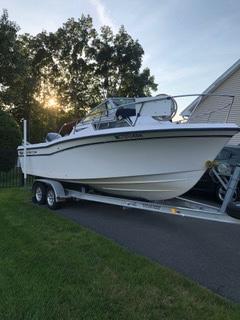 1995 Grady-White Adventure 208