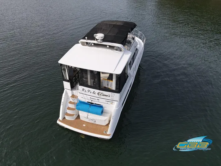 8's, 9's, And Dimes Yacht Photos Pics 