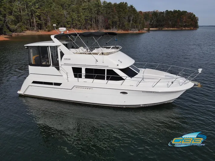 8's, 9's, And Dimes Yacht Photos Pics 