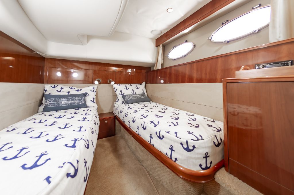 2005 Princess 57 