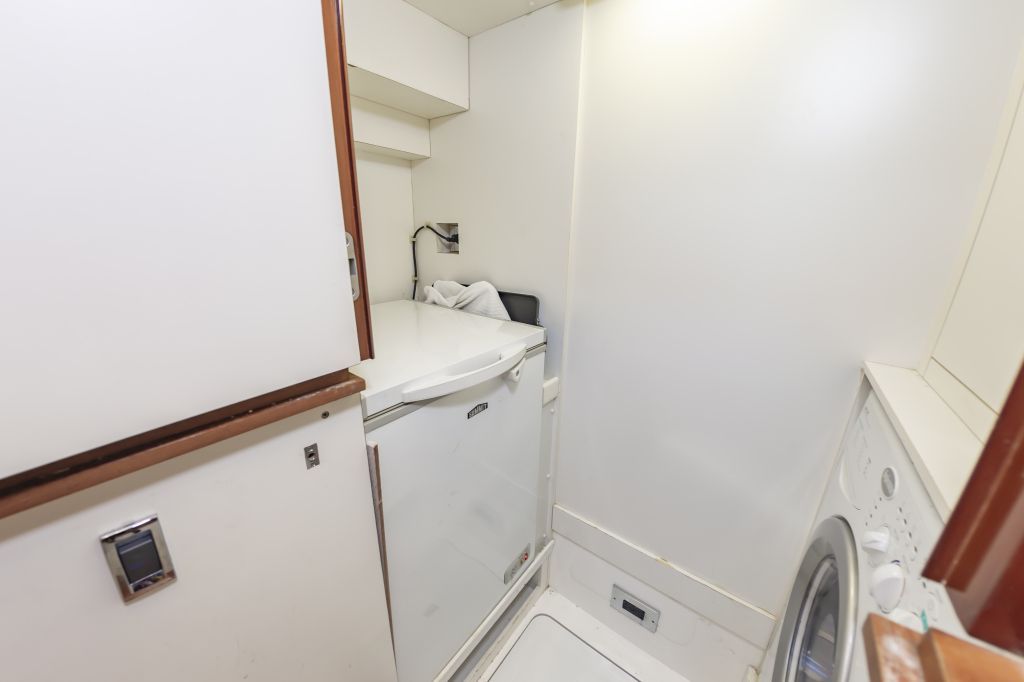 2005 Princess 57 