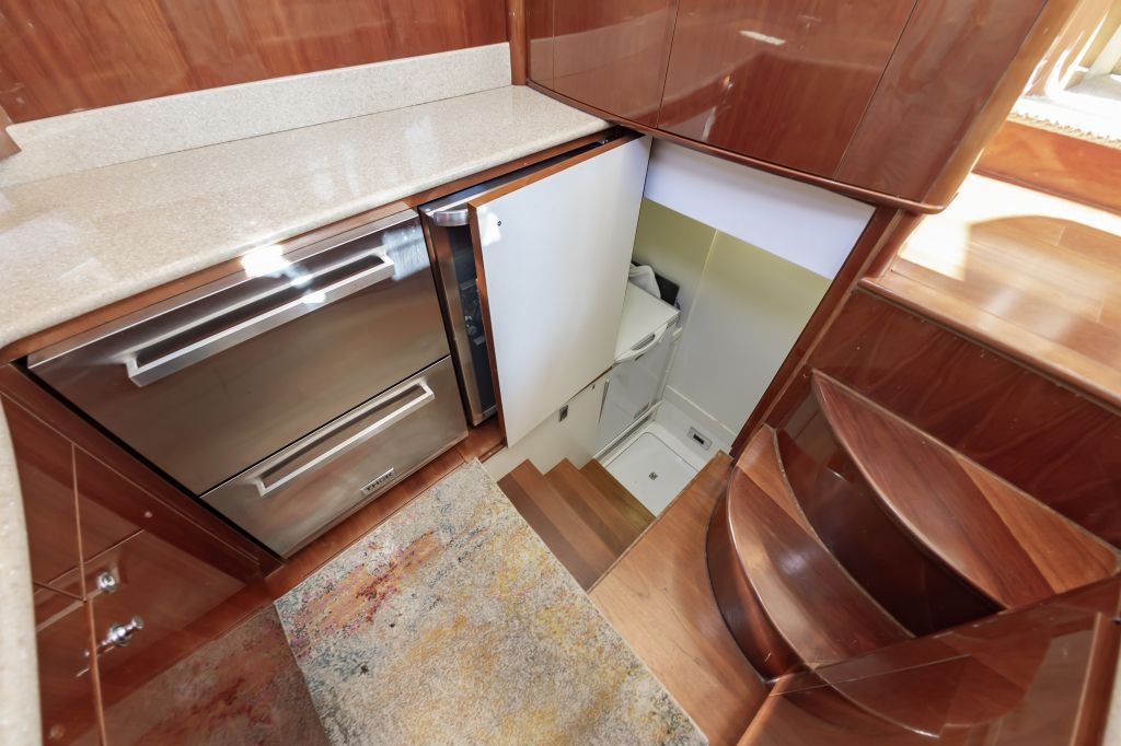 2005 Princess 57 