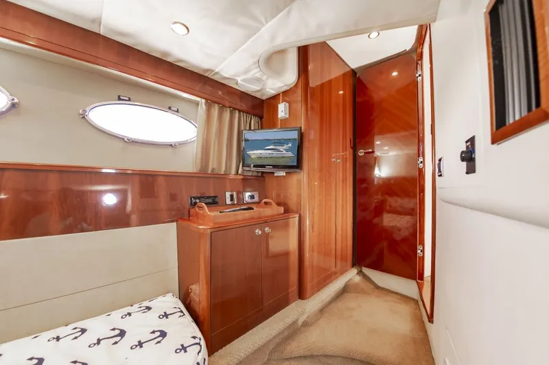 Devocean Yacht Photos Pics 