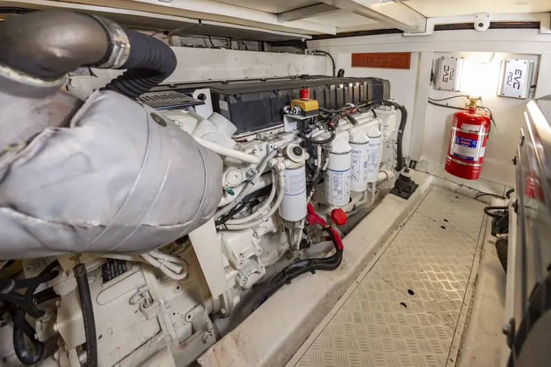 Devocean Yacht Photos Pics 